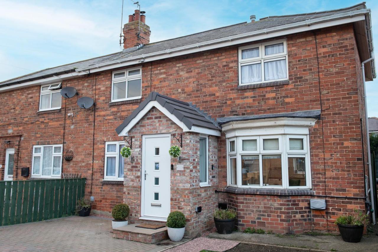 Emmadale Central Bridlington Sleeps 7-8 Extérieur photo